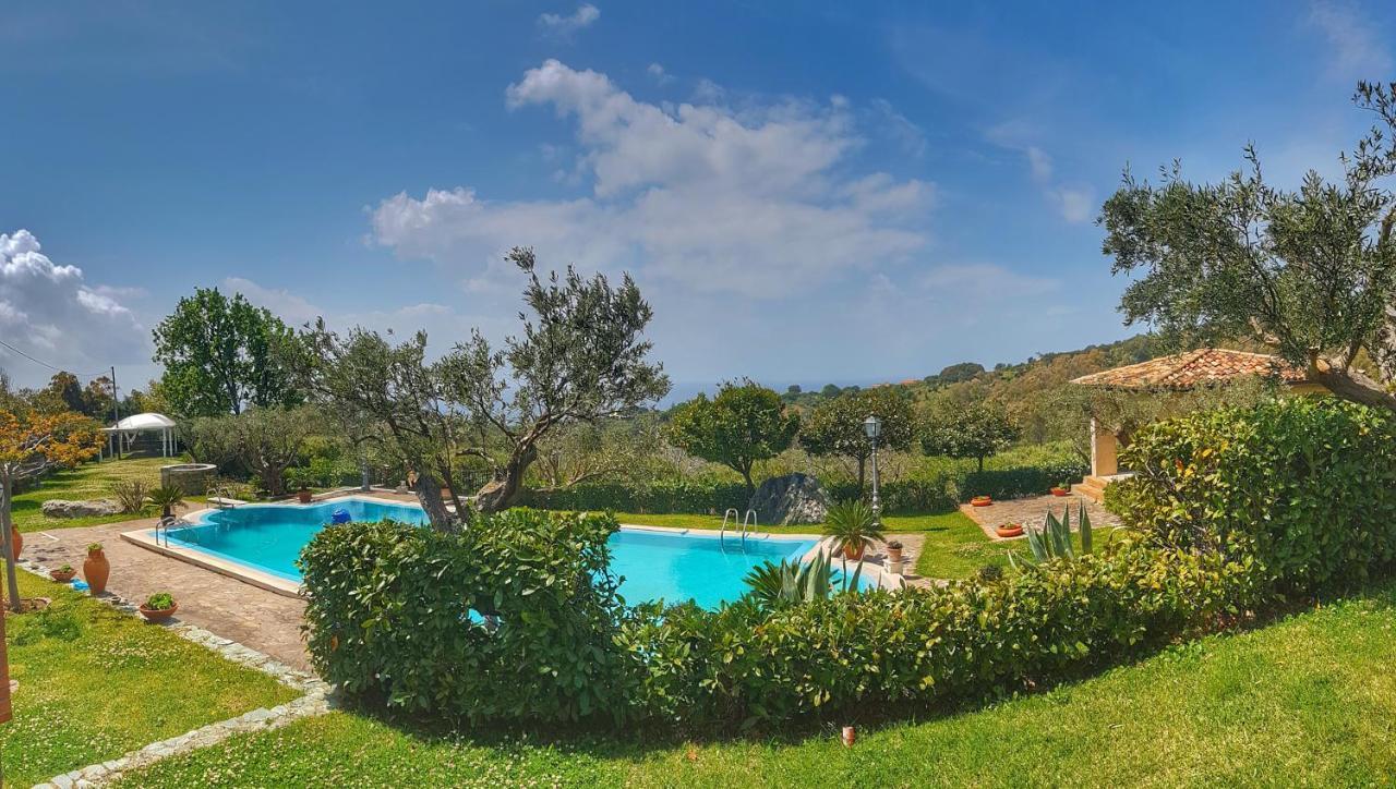 Villa Amalia Srls 기제리아 외부 사진
